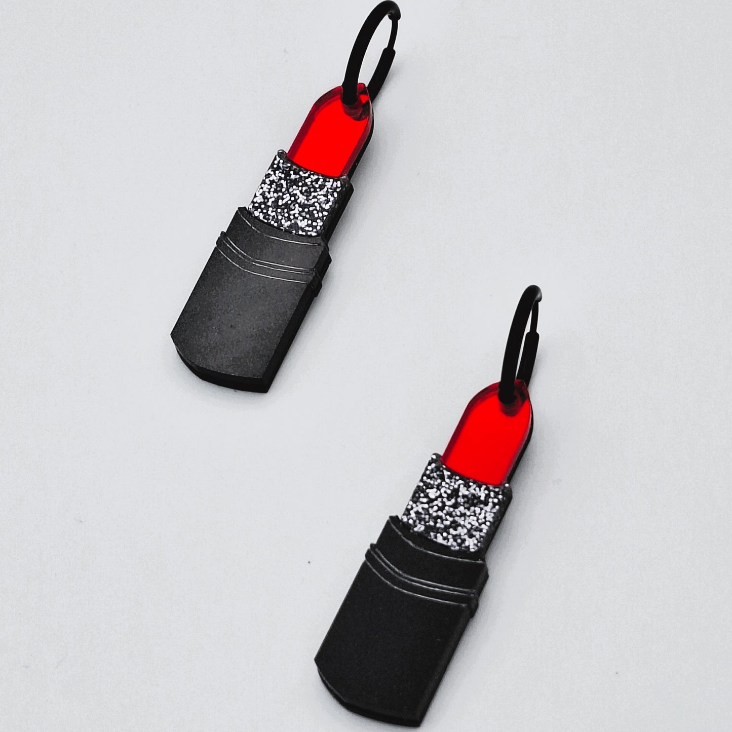 Pendientes pintalabios