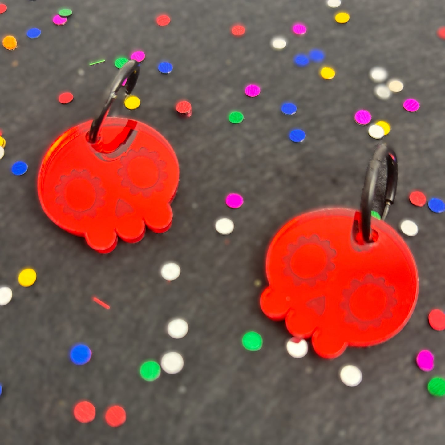 Pendientes Calavera Kawai efecto espejo
