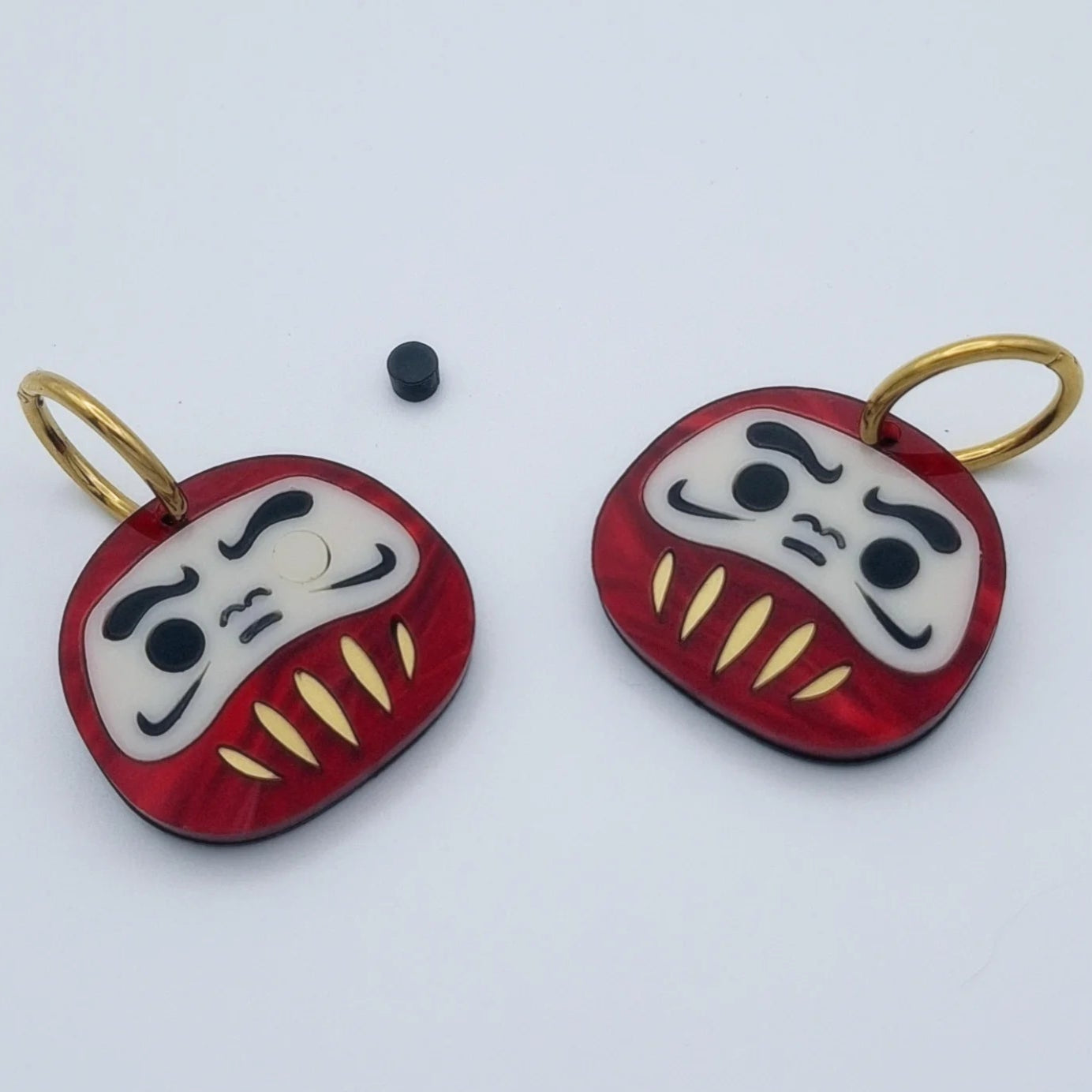 Pendientes Daruma