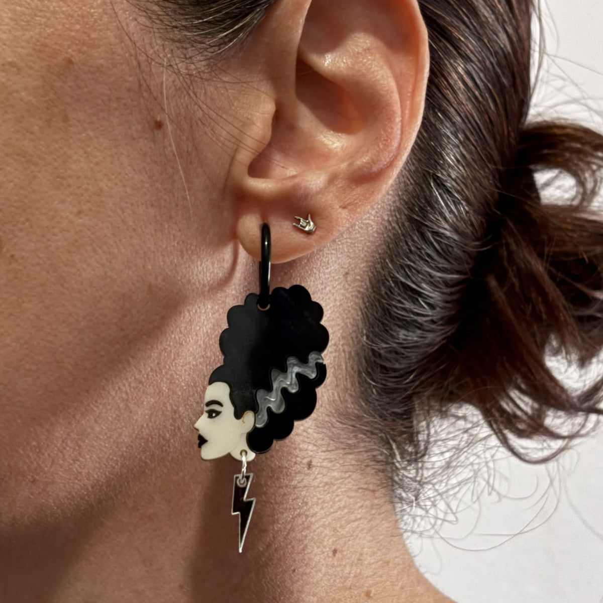 Pendientes Novia Eléctrica