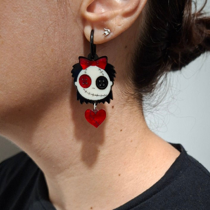 Pendientes Muñeca Cosida