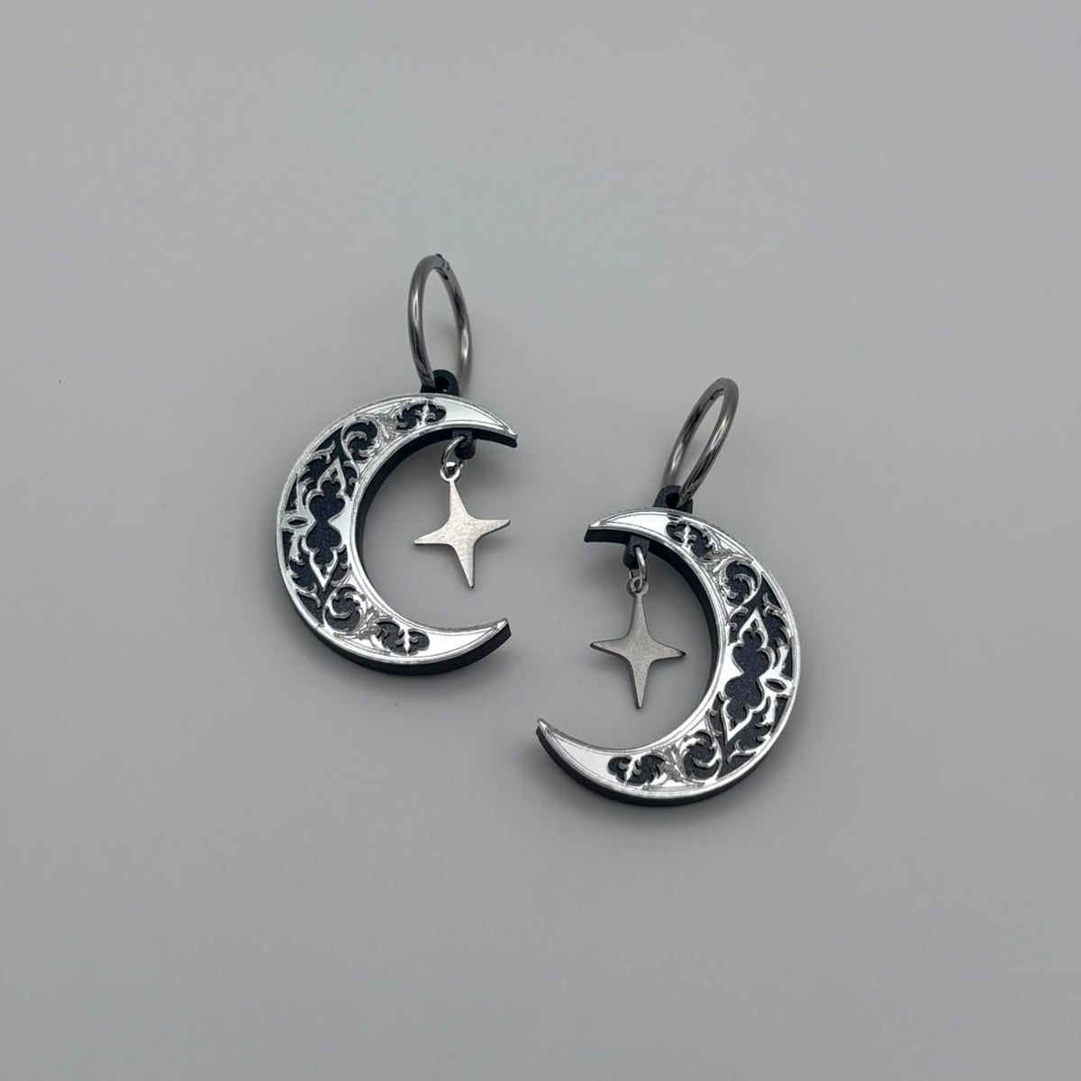 Pendientes Luna Mística