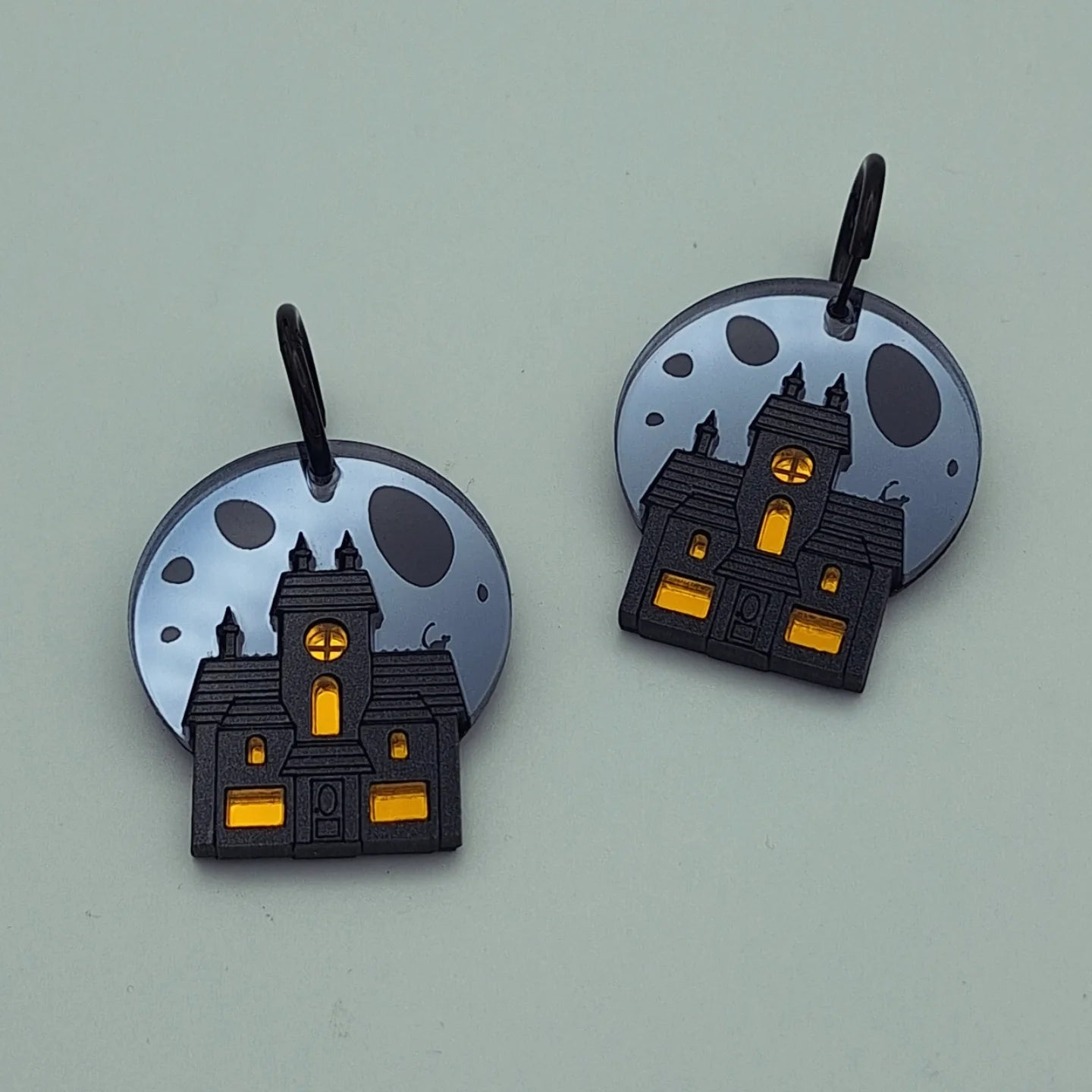Pendientes Casa Encantada